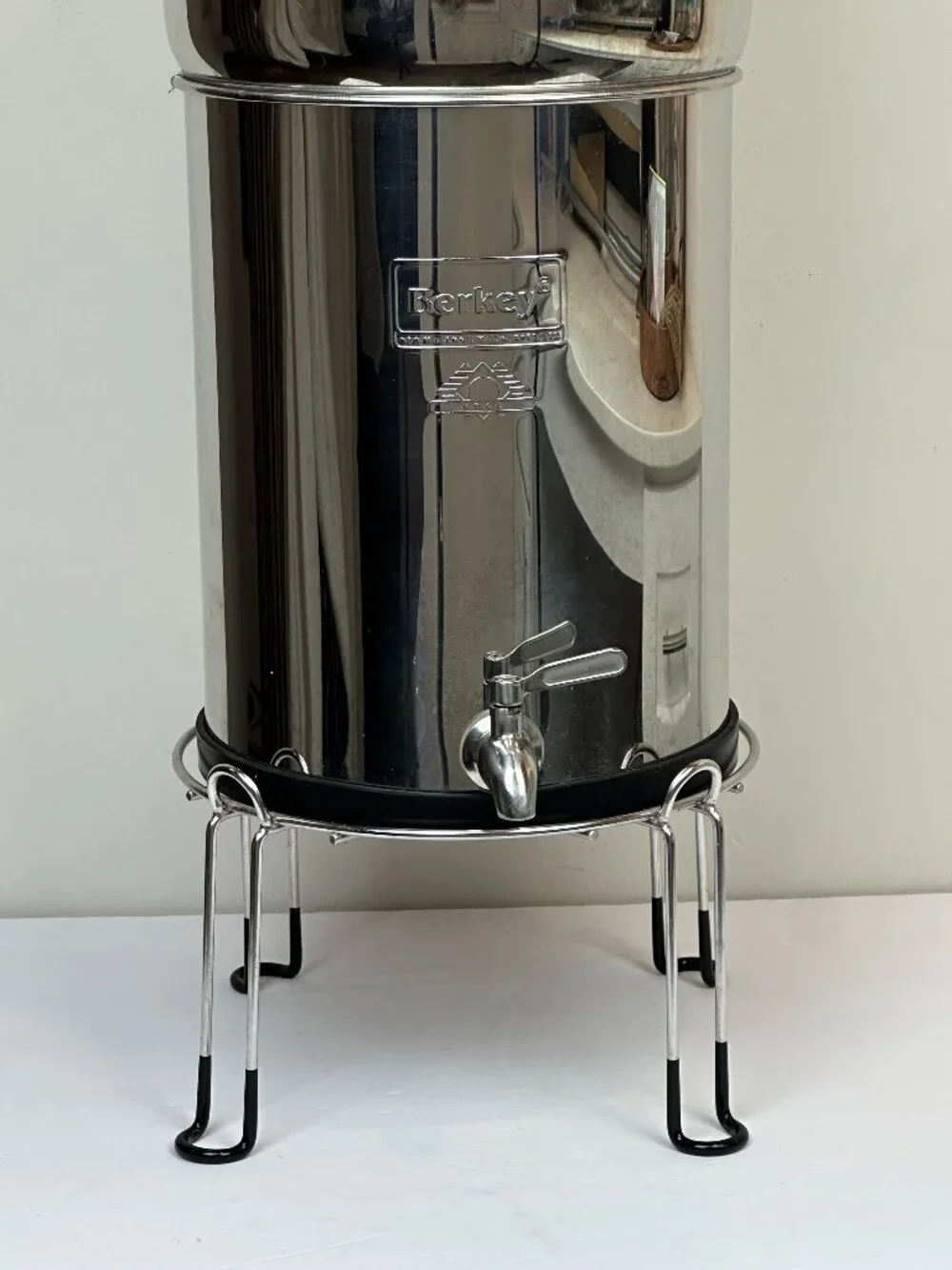 💧 Royal Berkey Gravity-Fed Water Filter System – 3.25 Gallon Plus Stand